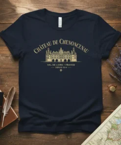 Château de Chenonceau Val de Loire France depuis 1514 graphic on a navy blue t-shirt, featuring a detailed illustration of