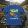I DON'T LIKE THIS ROCK It's pissing me off funny quote t-shirt with cartoon rock and finger graphic